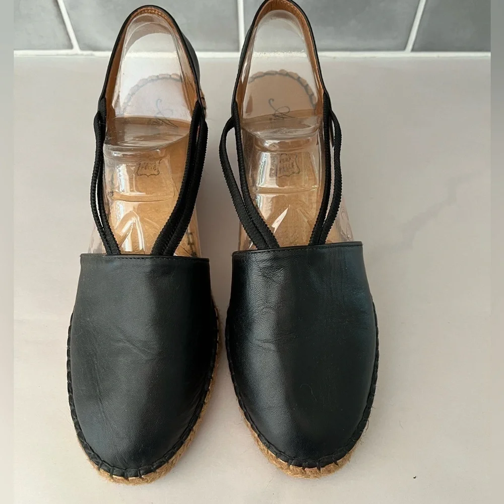 AZURA Black Leather Closed Toe Espadrille Wedges Size 10 Euro 40 Made in Spain
